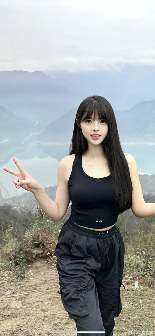 精华液一区二区区别