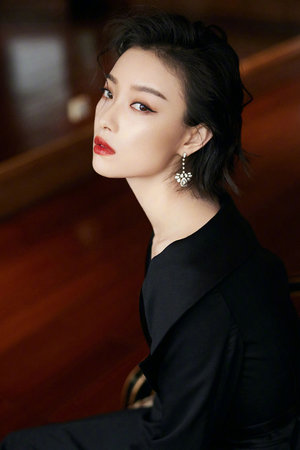 男女在床做爰视频