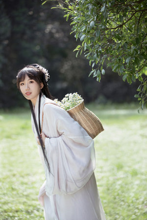 小舞啊用力嗯轻一点视频