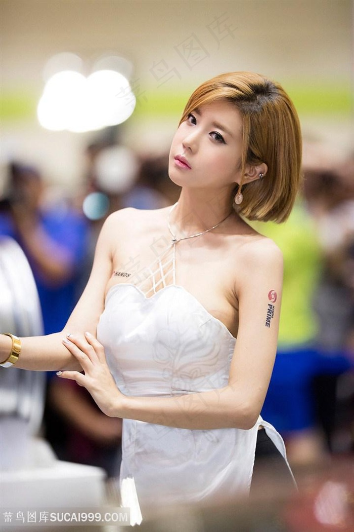 扒开腿让我亲亲你的小坤坤