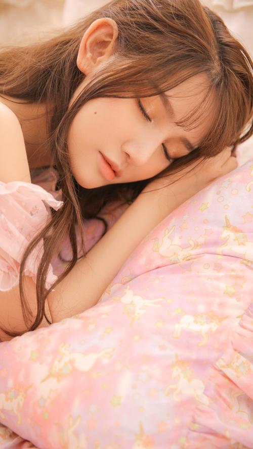 AV调教性感美女骚